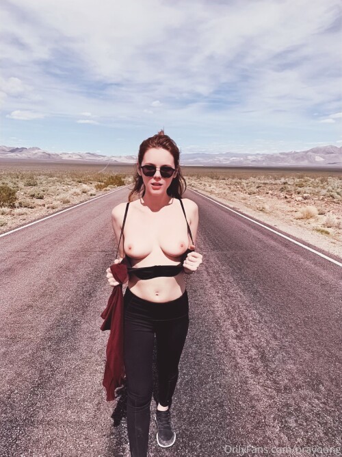 190704-827-My-clothes-being-abducted-in-the-desert.md.jpg